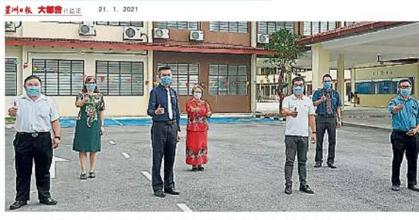 加影新城华小 52新生暂留原校上网课