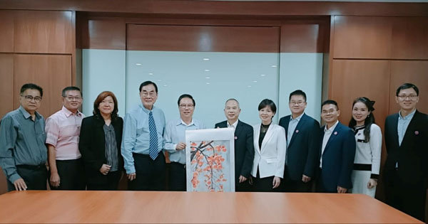 广西师范大学到访教总进行交流