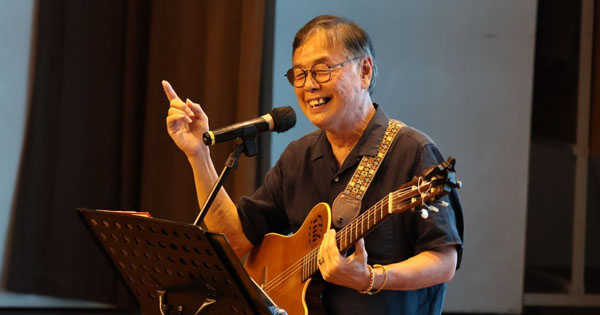 “2024年周金亮唱说华教歌曲”校园分享会