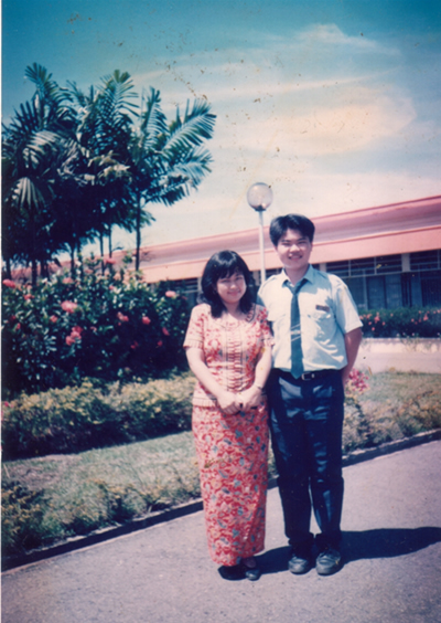 与老师合照留念